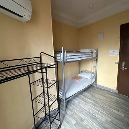 Simple Stay-centre Au Calme *