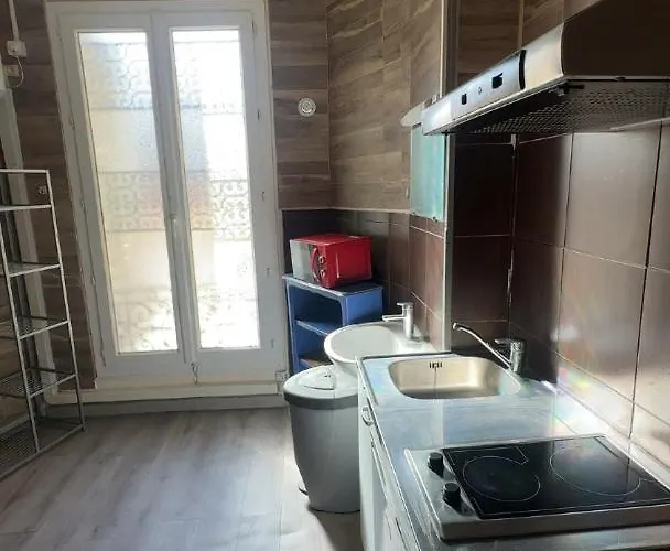 Simple Stay-centre Au Calme *