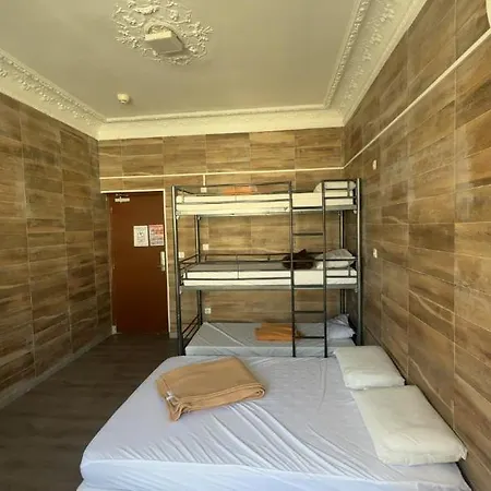 Simple Stay-centre Au Calme *